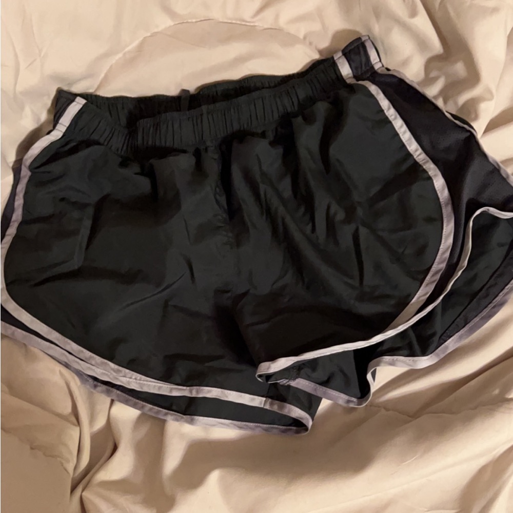 Gray nike shorts